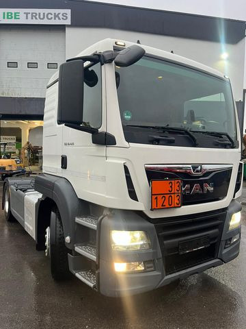 MAN TGS 18.420 4x2, Euro 6c, ADR, ALU, 2x MAN TGS 18.420 4x2, Euro 6c, ADR, ALU, 2x - Sadulveok: pilt 3 MAN TGS 18.420 4x2, Euro 6c, ADR, ALU, 2x MAN TGS 18.420 4x2, Euro 6c, ADR, ALU, 2x - Sadulveok: pilt 3
