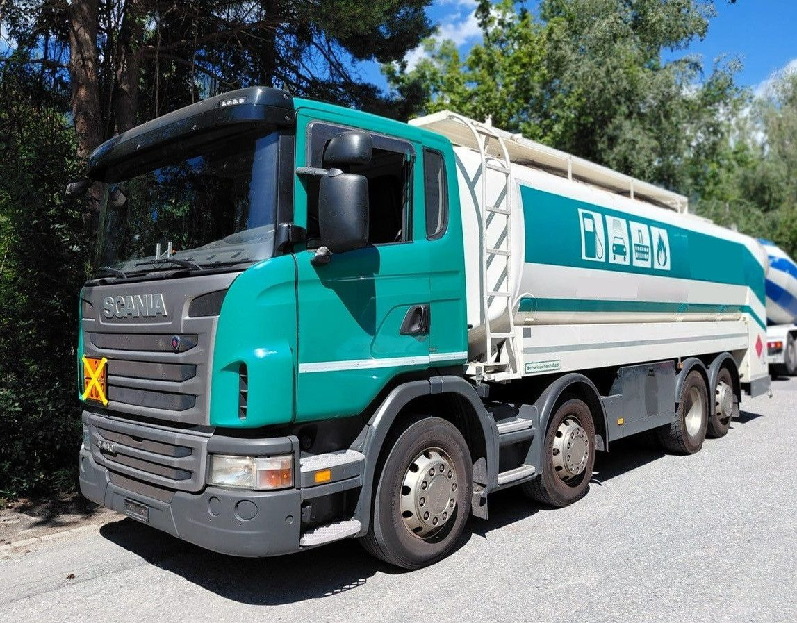 Scania G440 8x2, E5, Schwingenschloegel, 2 Kammern, ADR - Tsisternauto: pilt 2 Scania G440 8x2, E5, Schwingenschloegel, 2 Kammern, ADR - Tsisternauto: pilt 2