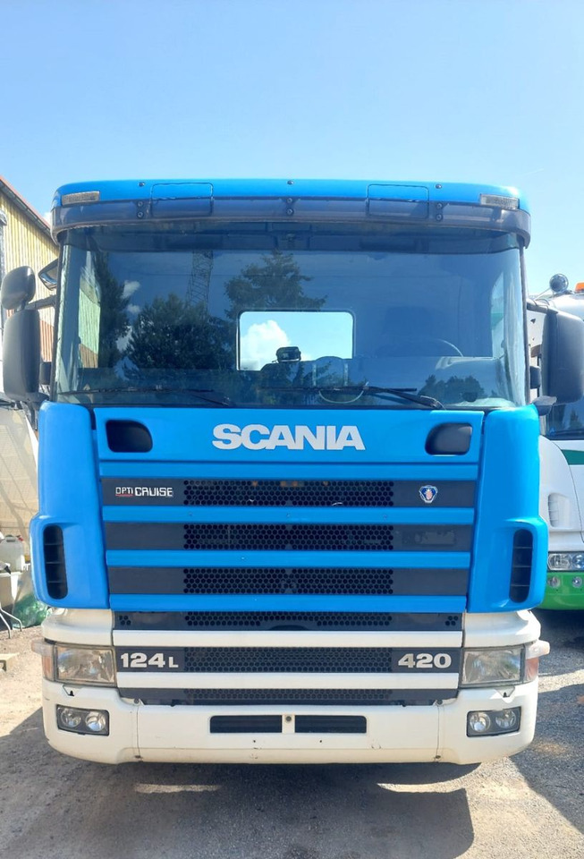 Scania R124LB 420 4x2, Euro 3 - Kabiinišassiiga veoauto: pilt 2 Scania R124LB 420 4x2, Euro 3 - Kabiinišassiiga veoauto: pilt 2