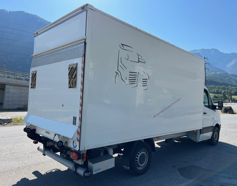 Volkswagen Crafter, 1.9, Ladebordwand, Klima - Tarbesõiduk furgoon: pilt 4 Volkswagen Crafter, 1.9, Ladebordwand, Klima - Tarbesõiduk furgoon: pilt 4