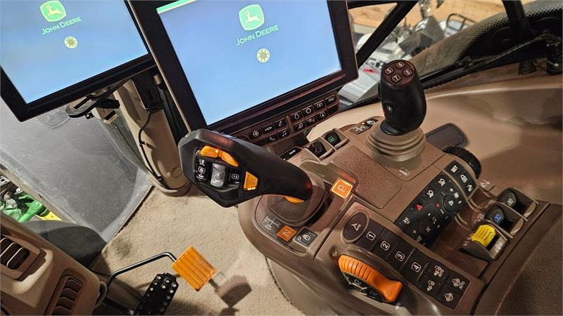 John Deere 6250R Ultimate Edition - Traktor: pilt 5 John Deere 6250R Ultimate Edition - Traktor: pilt 5