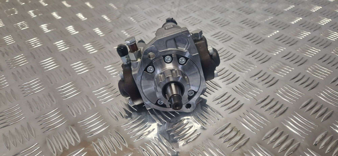 Injection Pump Hitachi Zx130-3 Isuzu 4JJ1 - Mootor ja varuosad - Ehitusmasinad: pilt 2 Injection Pump Hitachi Zx130-3 Isuzu 4JJ1 - Mootor ja varuosad - Ehitusmasinad: pilt 2