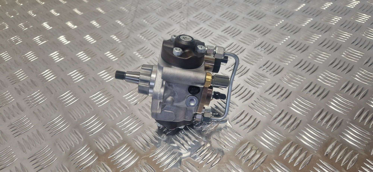 Injection Pump Hitachi Zx130-3 Isuzu 4JJ1 - Mootor ja varuosad - Ehitusmasinad: pilt 1 Injection Pump Hitachi Zx130-3 Isuzu 4JJ1 - Mootor ja varuosad - Ehitusmasinad: pilt 1
