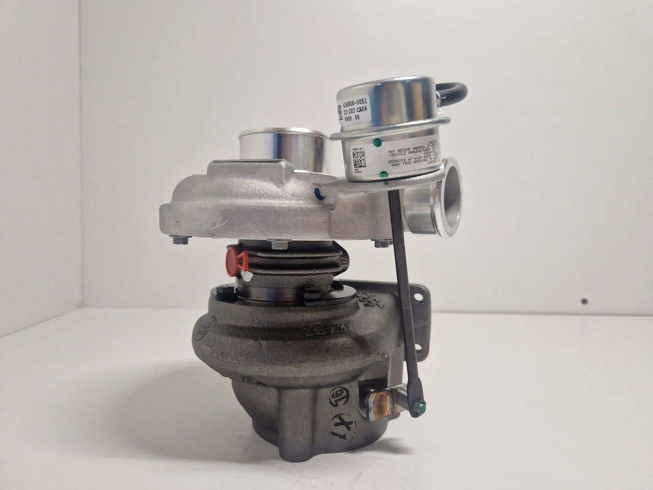 JCB 74kw mT3 turbo Garrett turbocharger - Mootor ja varuosad - Ehitusmasinad: pilt 3 JCB 74kw mT3 turbo Garrett turbocharger - Mootor ja varuosad - Ehitusmasinad: pilt 3