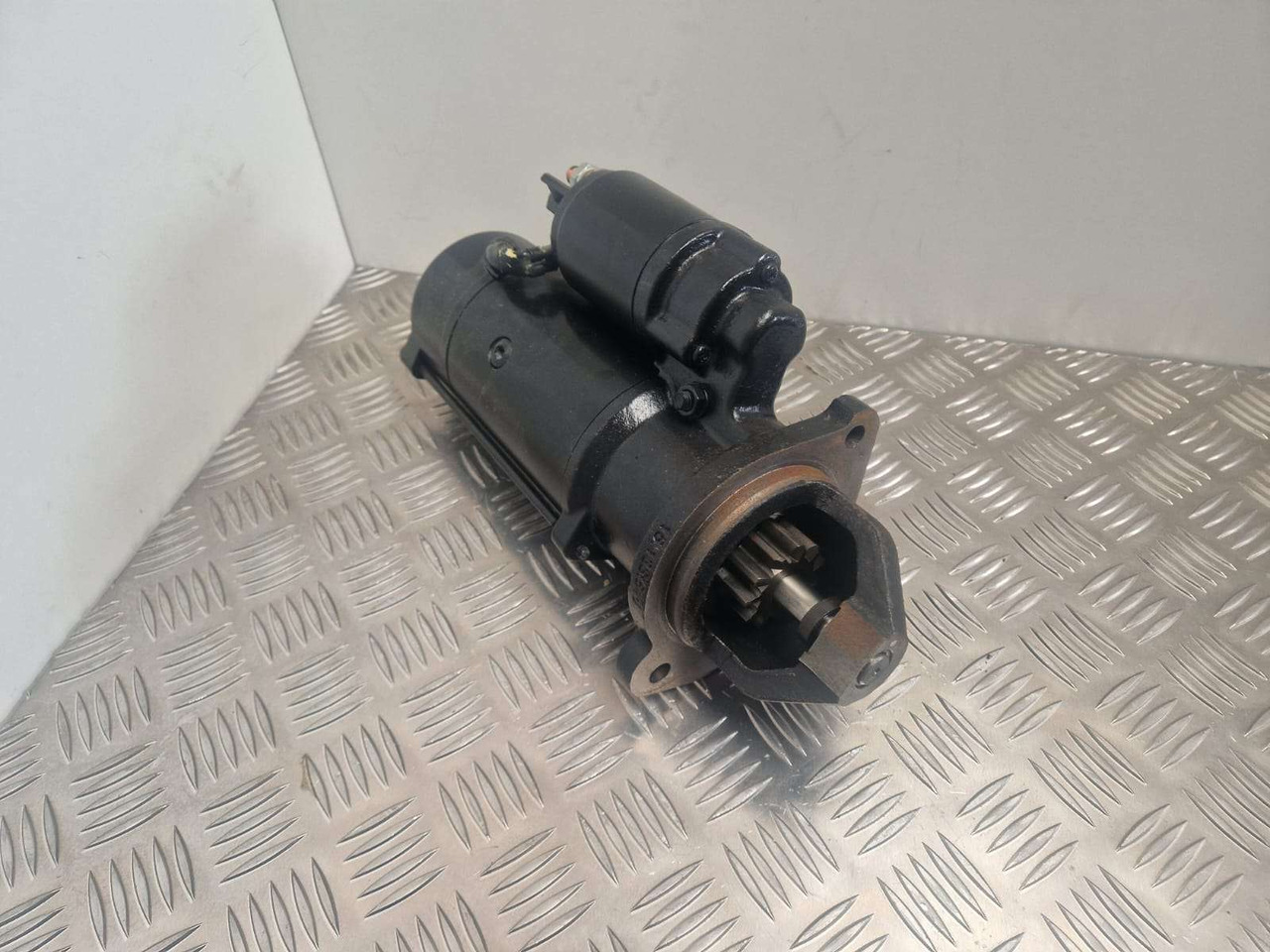 JCB Starter motor 320/09454 Mahler - Mootor ja varuosad - Ehitusmasinad: pilt 2 JCB Starter motor 320/09454 Mahler - Mootor ja varuosad - Ehitusmasinad: pilt 2
