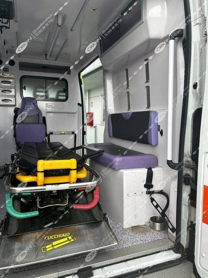 ORION FIAT 290 DUCATO - Kiirabiauto: pilt 2 ORION FIAT 290 DUCATO - Kiirabiauto: pilt 2