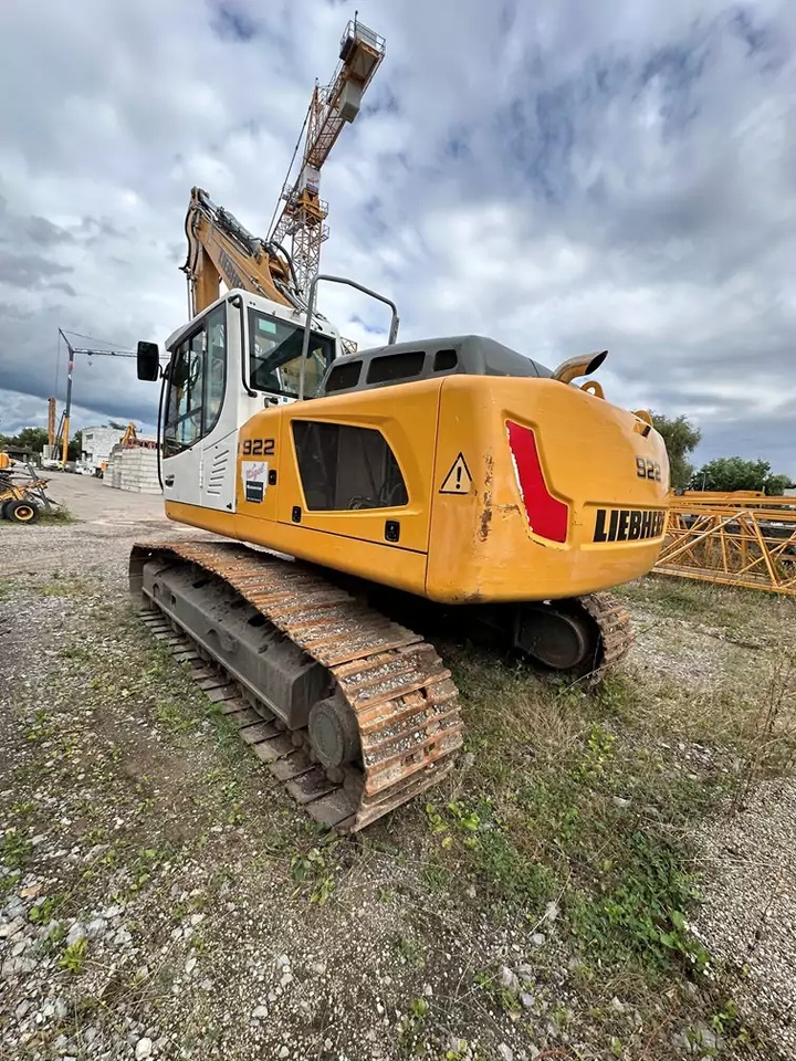 2015 Liebherr R 922 Litronic - Lintekskavaator: pilt 2 2015 Liebherr R 922 Litronic - Lintekskavaator: pilt 2