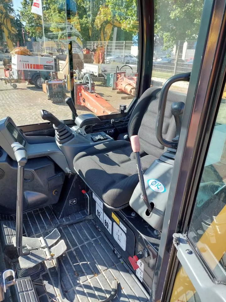 2017 Yanmar SV16 - Miniekskavaator: pilt 5 2017 Yanmar SV16 - Miniekskavaator: pilt 5