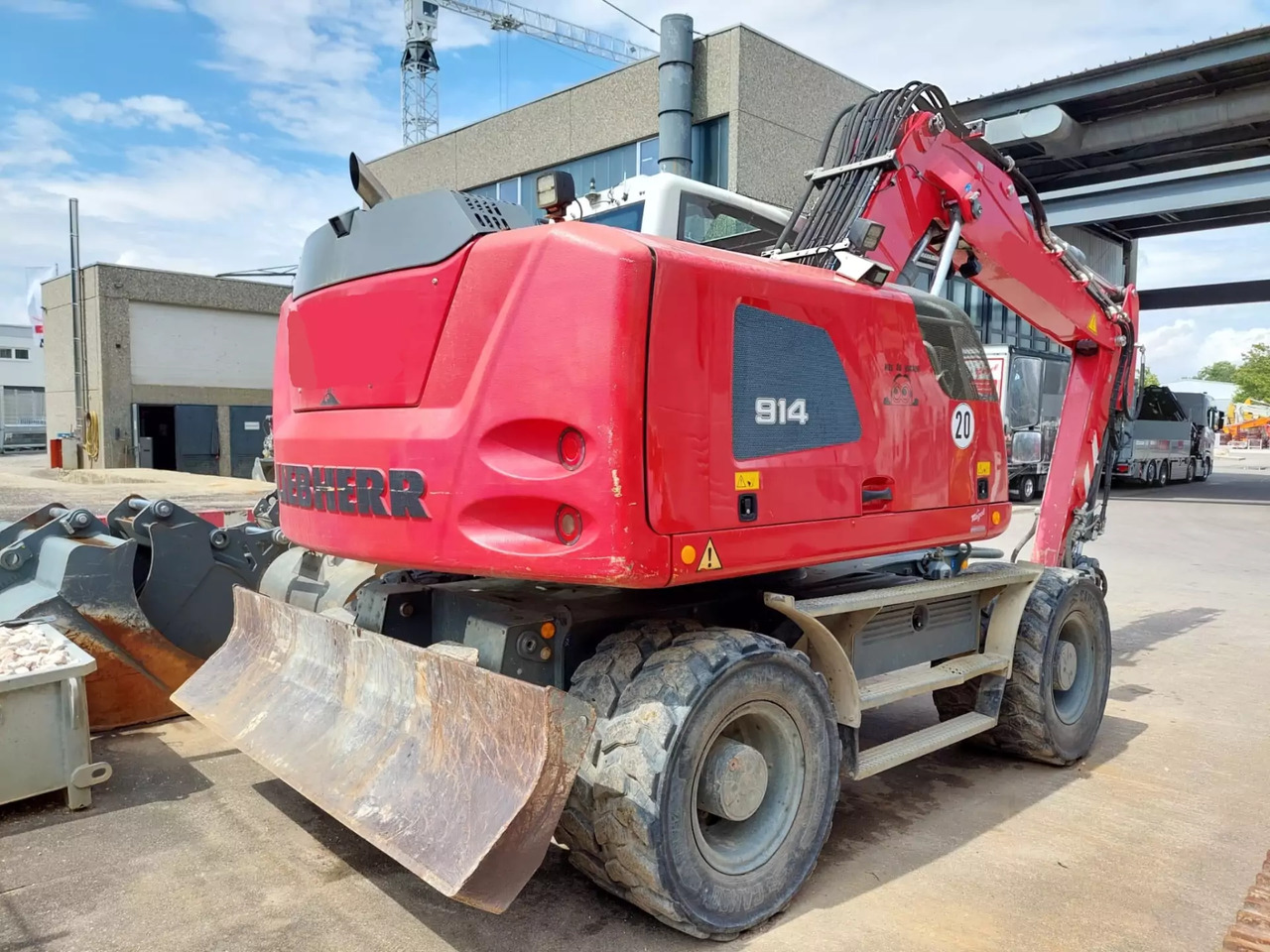 2018 Liebherr A 914Litronic - Ratastel ekskavaator: pilt 3 2018 Liebherr A 914Litronic - Ratastel ekskavaator: pilt 3
