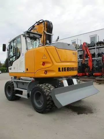 2023 Liebherr A 913 Compact G6.0-D Litronic - Ratastel ekskavaator: pilt 3 2023 Liebherr A 913 Compact G6.0-D Litronic - Ratastel ekskavaator: pilt 3