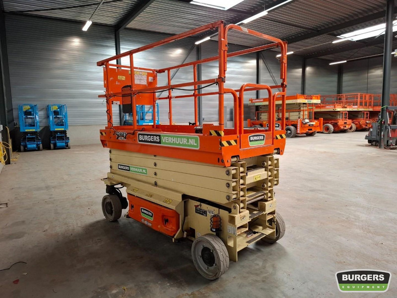 JLG 3246ES - Käärlift: pilt 2 JLG 3246ES - Käärlift: pilt 2