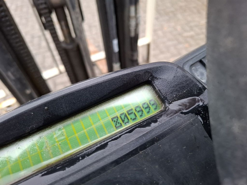 Yale GDP25 LX - Diiseltõstuk: pilt 5 Yale GDP25 LX - Diiseltõstuk: pilt 5