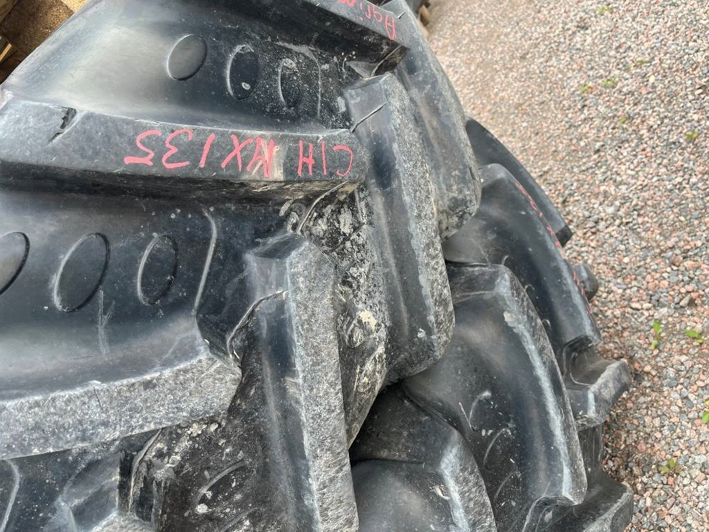 Agrimax 650/65-38 420/85-28 till Case MX 135 - Rehv - Põllutööseade: pilt 3 Agrimax 650/65-38 420/85-28 till Case MX 135 - Rehv - Põllutööseade: pilt 3