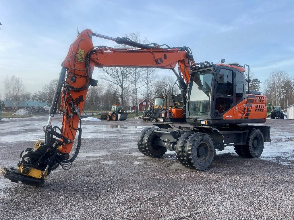 Doosan DX 140 W-5 Dismantled: only spare parts - Ratastel ekskavaator: pilt 3 Doosan DX 140 W-5 Dismantled: only spare parts - Ratastel ekskavaator: pilt 3