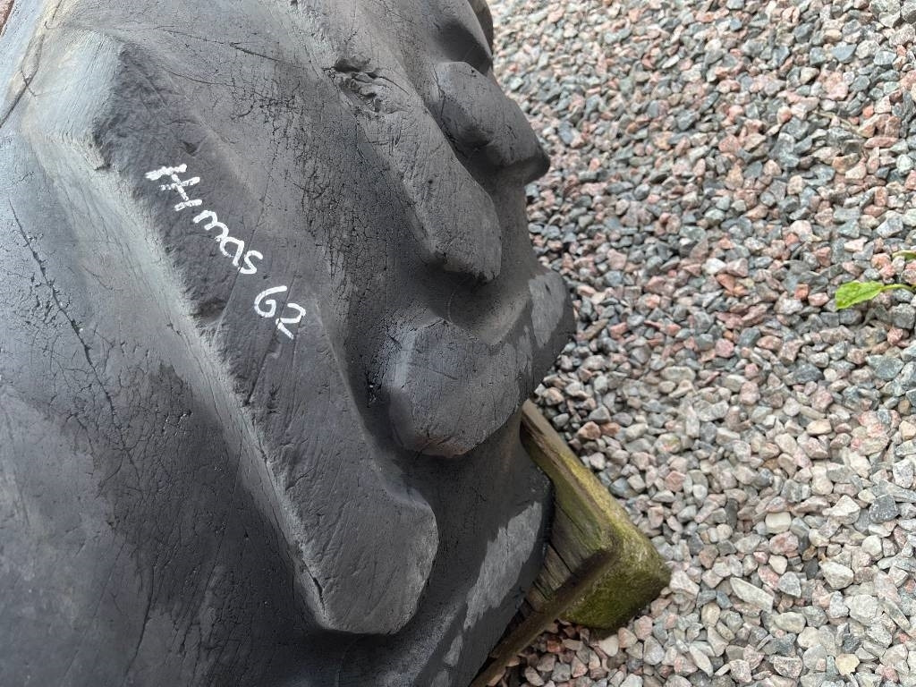 Goodyear 18,4-34 14 lagers till Ford Hymas Rottne - Rehv - Ehitusmasinad: pilt 5 Goodyear 18,4-34 14 lagers till Ford Hymas Rottne - Rehv - Ehitusmasinad: pilt 5