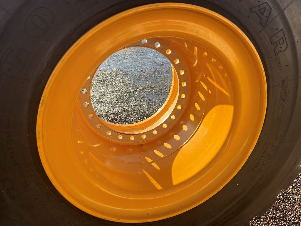 Goodyear Volvo L150H L180H Wheels 26,5-R25 GP-3E - Rehv - Ehitusmasinad: pilt 3 Goodyear Volvo L150H L180H Wheels 26,5-R25 GP-3E - Rehv - Ehitusmasinad: pilt 3