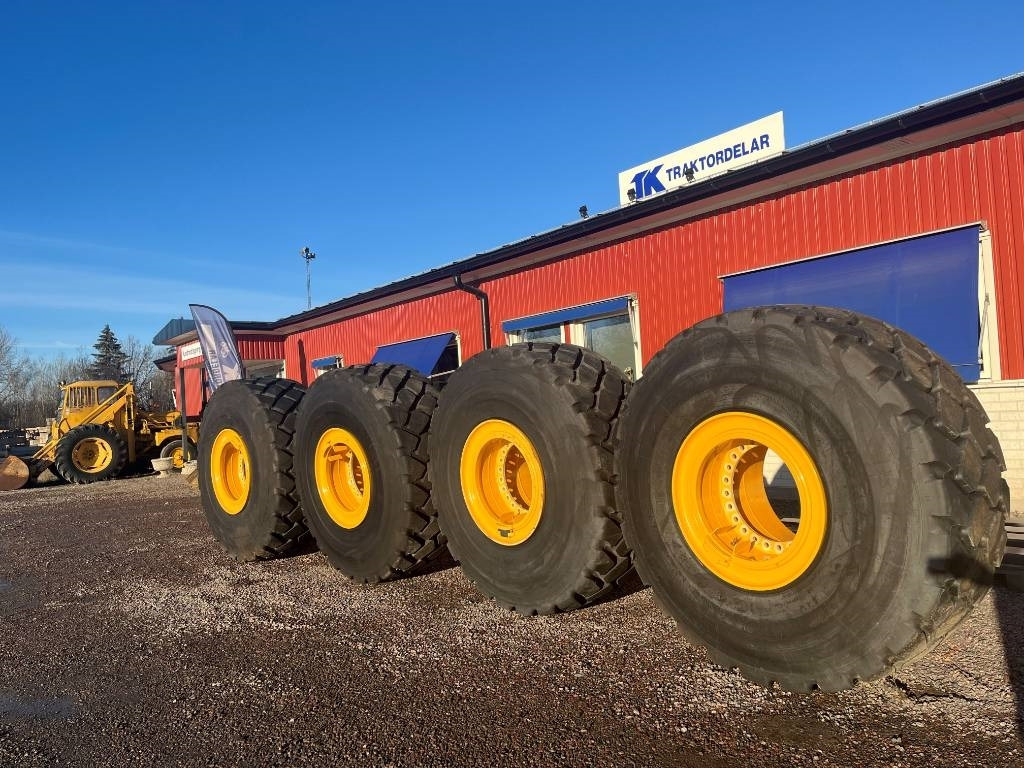Goodyear Volvo L150H L180H Wheels 26,5-R25 GP-3E - Rehv - Ehitusmasinad: pilt 1 Goodyear Volvo L150H L180H Wheels 26,5-R25 GP-3E - Rehv - Ehitusmasinad: pilt 1