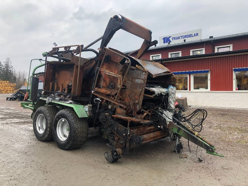 Krone Comprima CF 155 XC Dismantled: only spare parts - Heinapress, ümmargune: pilt 2 Krone Comprima CF 155 XC Dismantled: only spare parts - Heinapress, ümmargune: pilt 2