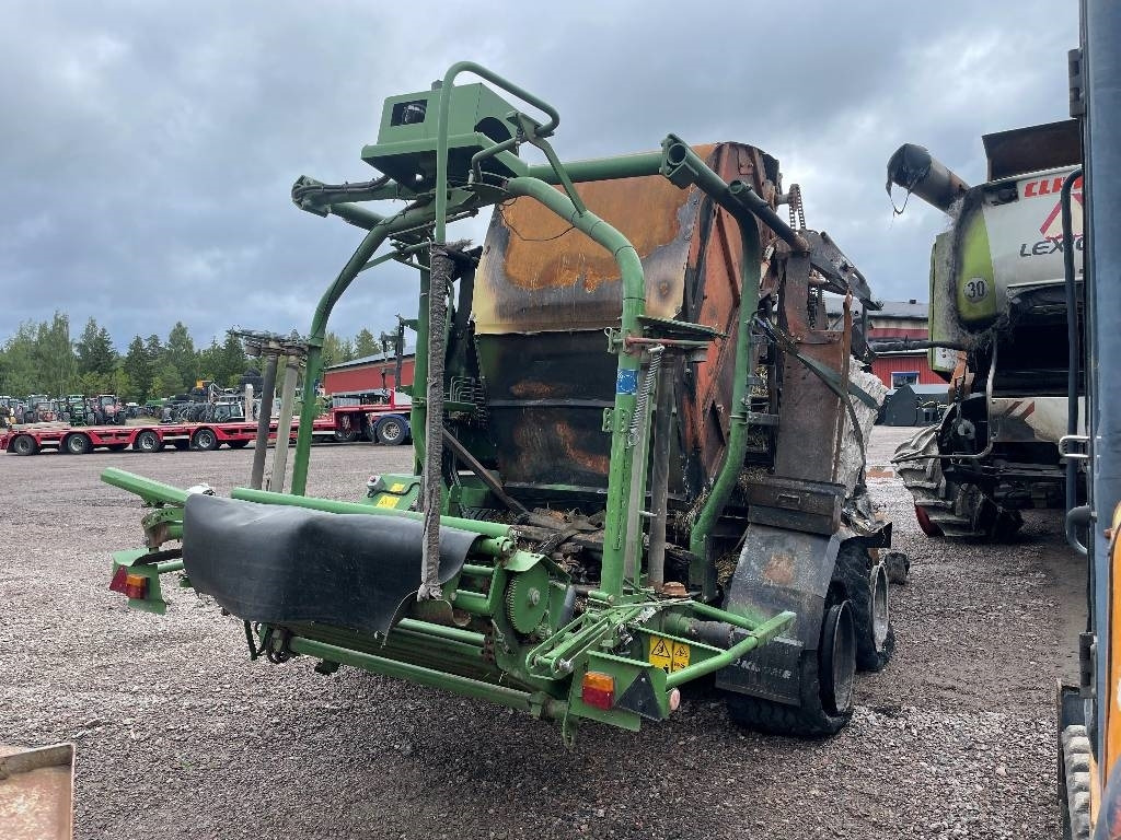 Krone Comprima CV 150 XC Dismantled: only spare parts - Heinapress, ümmargune: pilt 2 Krone Comprima CV 150 XC Dismantled: only spare parts - Heinapress, ümmargune: pilt 2