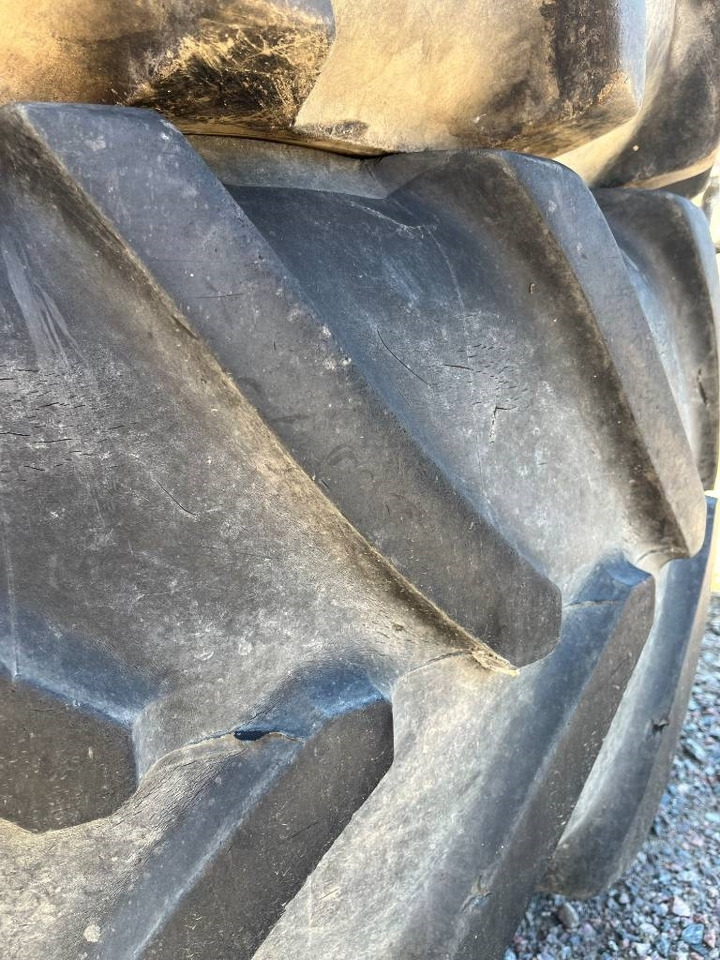 Michelin 540/65R38 till Massey Ferguson 6255 - Rehv - Põllutööseade: pilt 5 Michelin 540/65R38 till Massey Ferguson 6255 - Rehv - Põllutööseade: pilt 5