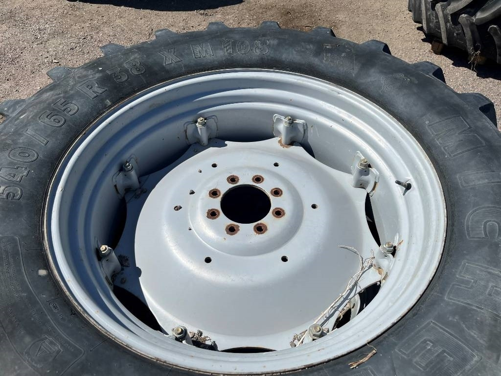 Michelin 540/65R38 till Massey Ferguson 6255 - Rehv - Põllutööseade: pilt 3 Michelin 540/65R38 till Massey Ferguson 6255 - Rehv - Põllutööseade: pilt 3