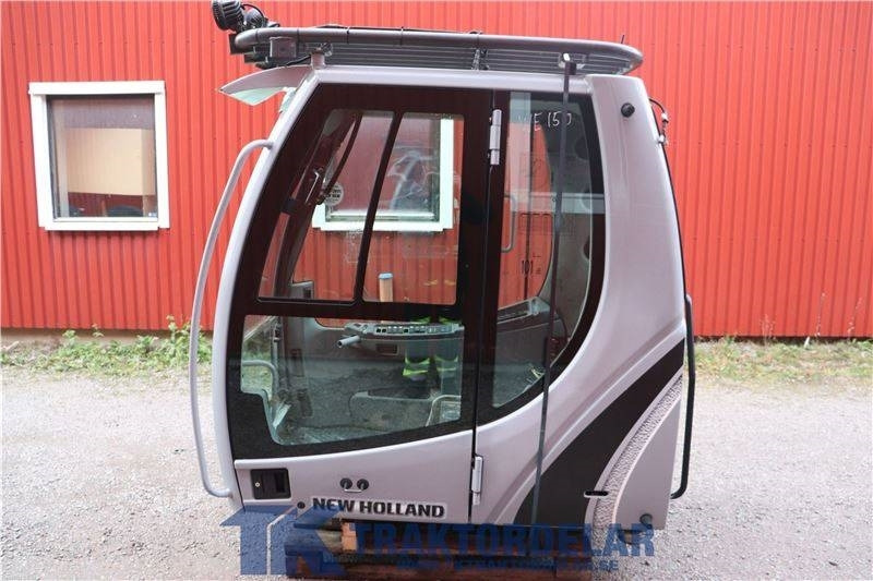 New Holland WE150C - Kabiin - Põllutööseade: pilt 4 New Holland WE150C - Kabiin - Põllutööseade: pilt 4