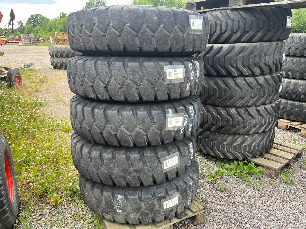 Nokian 11,00-20 till Cat 316 D - Rehv - Ehitusmasinad: pilt 1 Nokian 11,00-20 till Cat 316 D - Rehv - Ehitusmasinad: pilt 1
