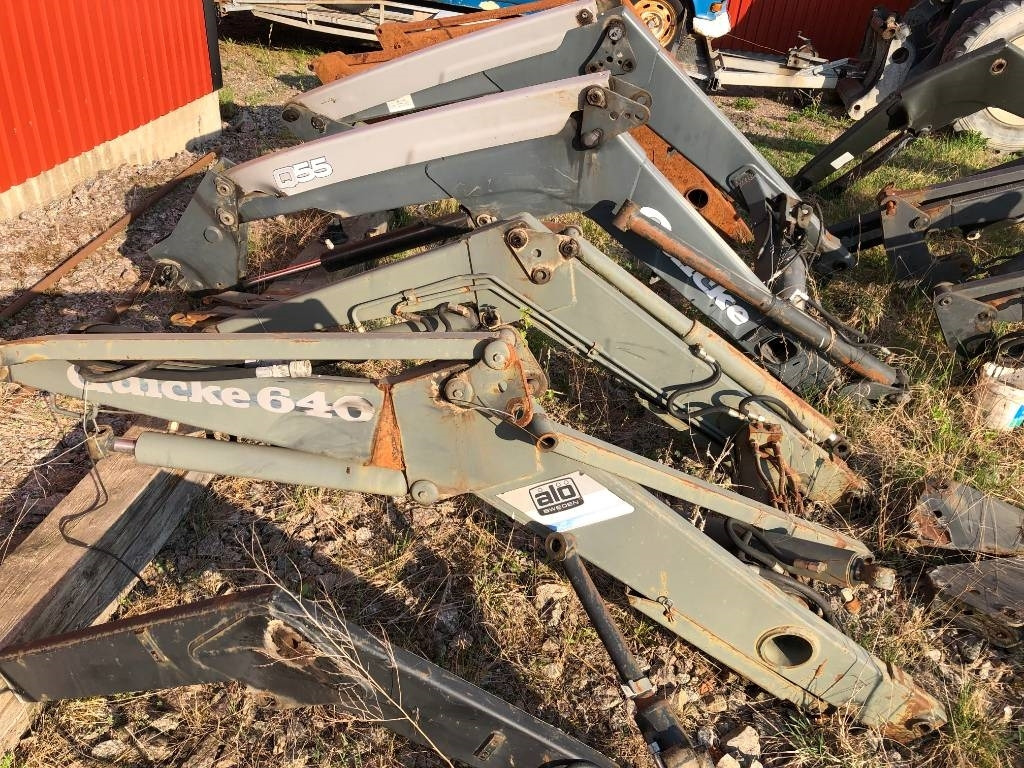 Reservdelar till Ålö Quicke 640 lastare - Esilaadur traktorile: pilt 1 Reservdelar till Ålö Quicke 640 lastare - Esilaadur traktorile: pilt 1