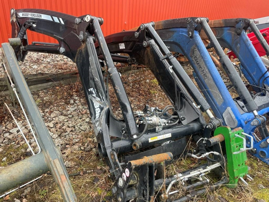 Reservdelar till Ålö Quicke Q4 M Lastare / Loader - Esilaadur traktorile: pilt 1 Reservdelar till Ålö Quicke Q4 M Lastare / Loader - Esilaadur traktorile: pilt 1