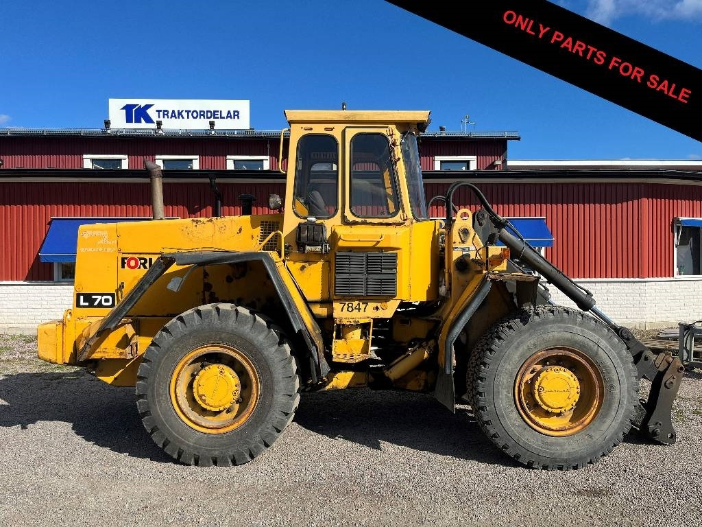 Volvo 4300B Dismantled. Only spare parts - Rataslaadur: pilt 1 Volvo 4300B Dismantled. Only spare parts - Rataslaadur: pilt 1