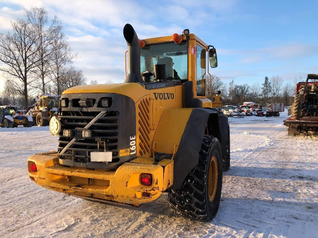 Volvo L 60 E Dismantled: only spare parts - Rataslaadur: pilt 2 Volvo L 60 E Dismantled: only spare parts - Rataslaadur: pilt 2