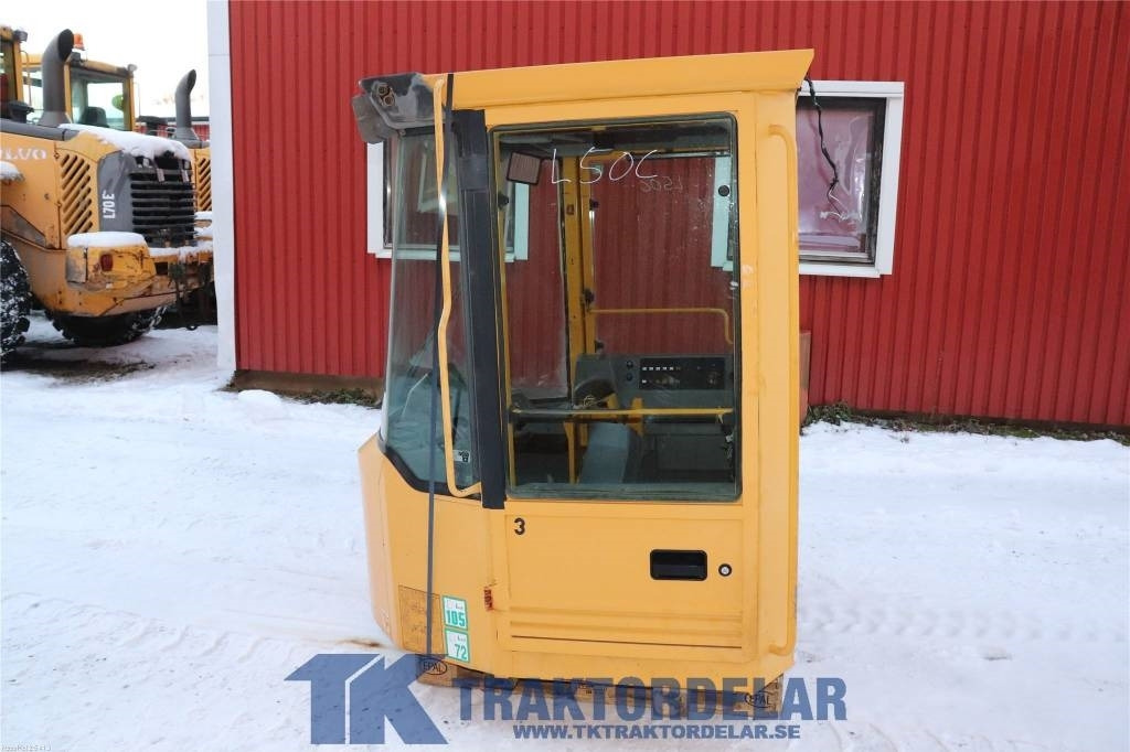 Volvo L50 C - Kabiin - Ehitusmasinad: pilt 4 Volvo L50 C - Kabiin - Ehitusmasinad: pilt 4