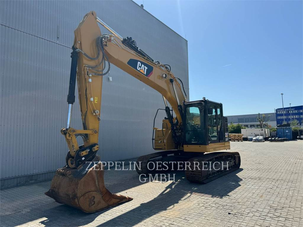 CAT 325FLCR - Lintekskavaator: pilt 1 CAT 325FLCR - Lintekskavaator: pilt 1