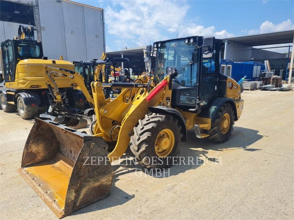 CAT 906-14 - Rataslaadur: pilt 1 CAT 906-14 - Rataslaadur: pilt 1