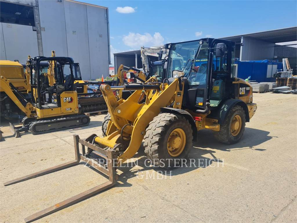CAT 906M - Rataslaadur: pilt 1 CAT 906M - Rataslaadur: pilt 1