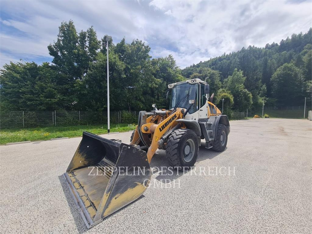 Liebherr L526 - Rataslaadur: pilt 1 Liebherr L526 - Rataslaadur: pilt 1
