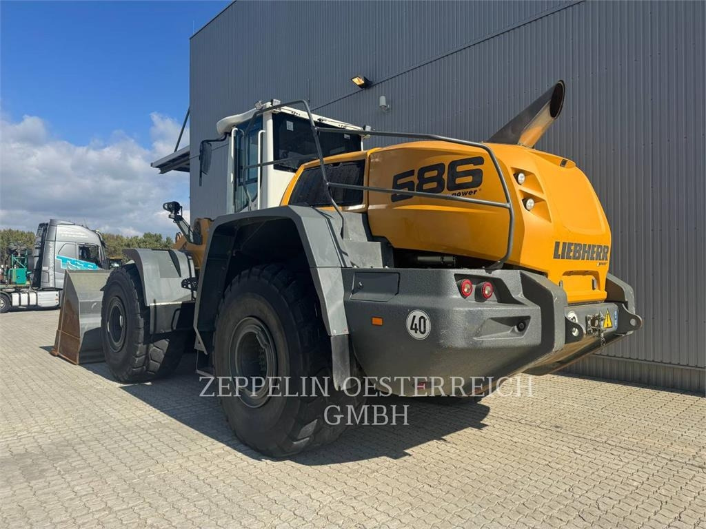 Liebherr L586 - Rataslaadur: pilt 4 Liebherr L586 - Rataslaadur: pilt 4
