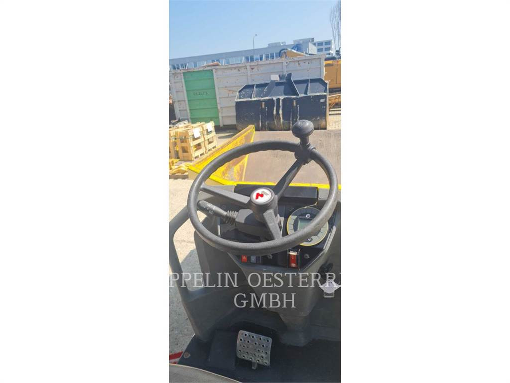 Mini kallur Neuson DW30: pilt 9