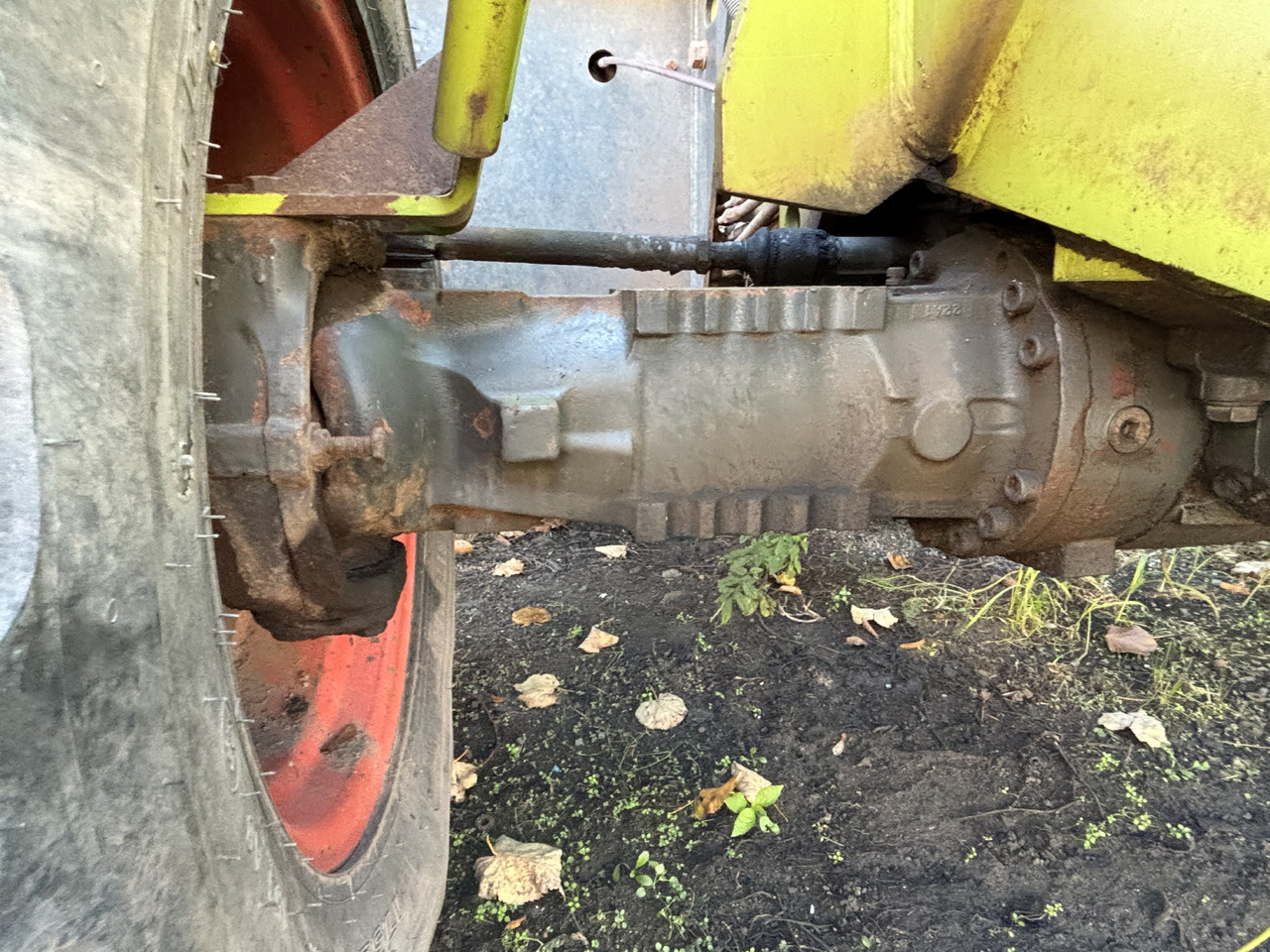 CLAAS Targo K70 Piasta Tylna Koła Kompletna 0011712880 6000103366 6000103357 - Rumm - Põllutööseade: pilt 1 CLAAS Targo K70 Piasta Tylna Koła Kompletna 0011712880 6000103366 6000103357 - Rumm - Põllutööseade: pilt 1