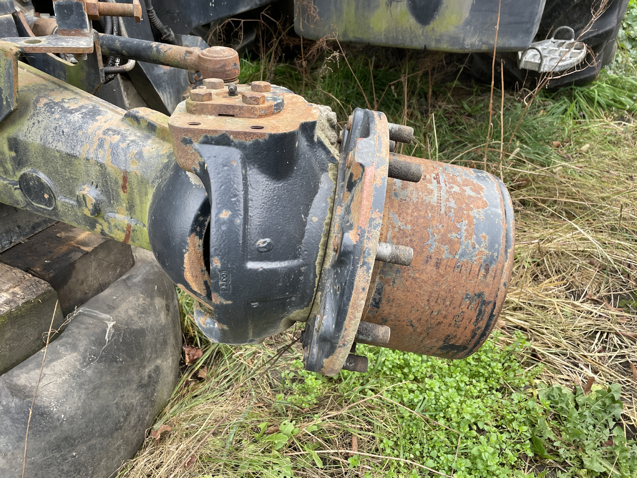 Carraro 20.49 149434 - oś przednia - zwolnica zwrotnica półoś obudowa mostu - Käändtelg - Põllutööseade: pilt 3 Carraro 20.49 149434 - oś przednia - zwolnica zwrotnica półoś obudowa mostu - Käändtelg - Põllutööseade: pilt 3