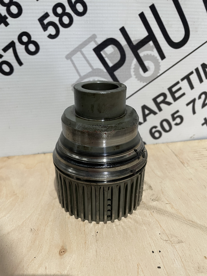 Case MX Maxxum - sprzęgło WOM 1997144C2 - Sidur ja varuosad - Põllutööseade: pilt 1 Case MX Maxxum - sprzęgło WOM 1997144C2 - Sidur ja varuosad - Põllutööseade: pilt 1