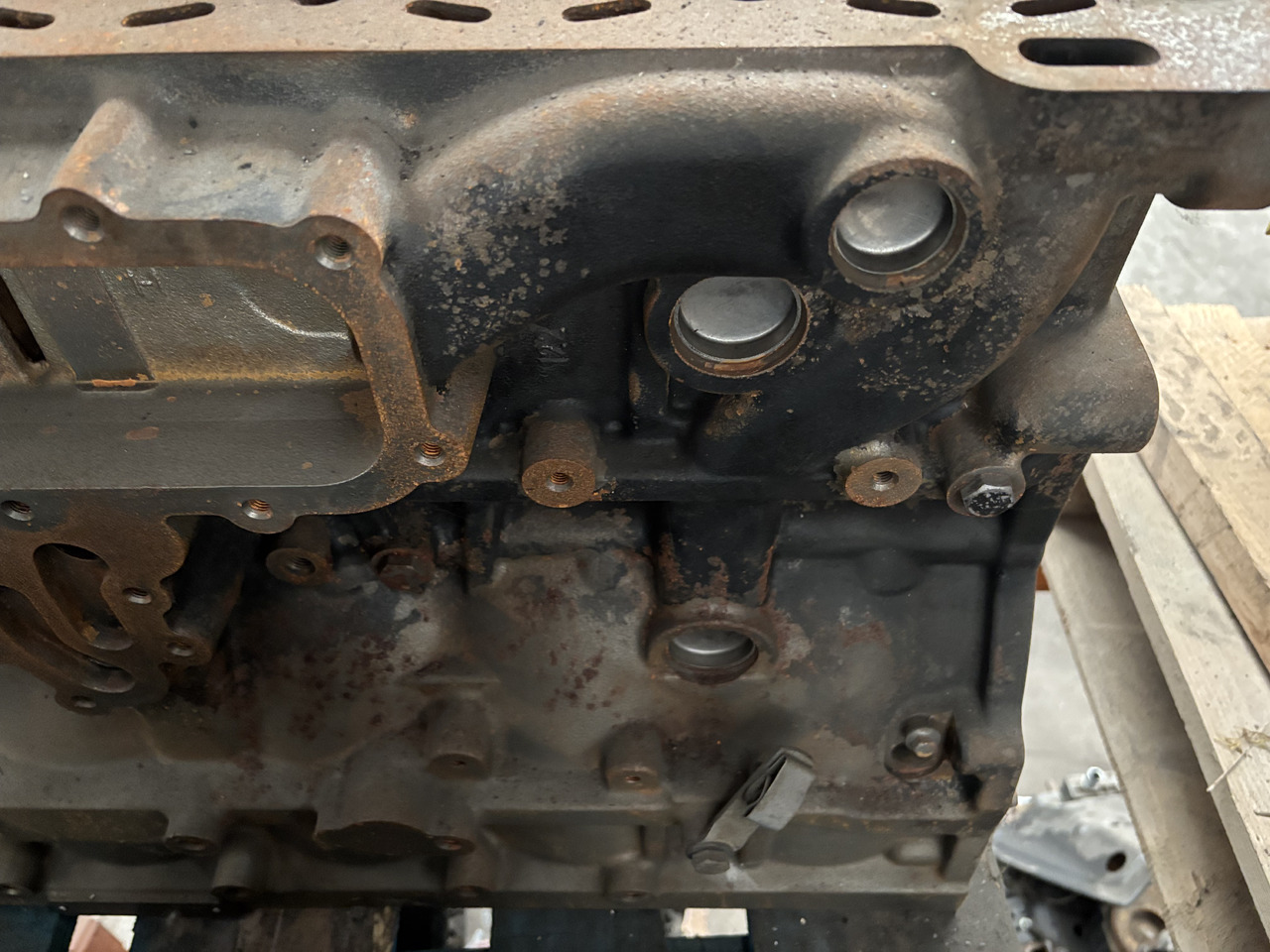 Caterpillar CAT C6.6 Blok Silnika 306-6845 - Silindriplokk - Põllutööseade: pilt 1 Caterpillar CAT C6.6 Blok Silnika 306-6845 - Silindriplokk - Põllutööseade: pilt 1