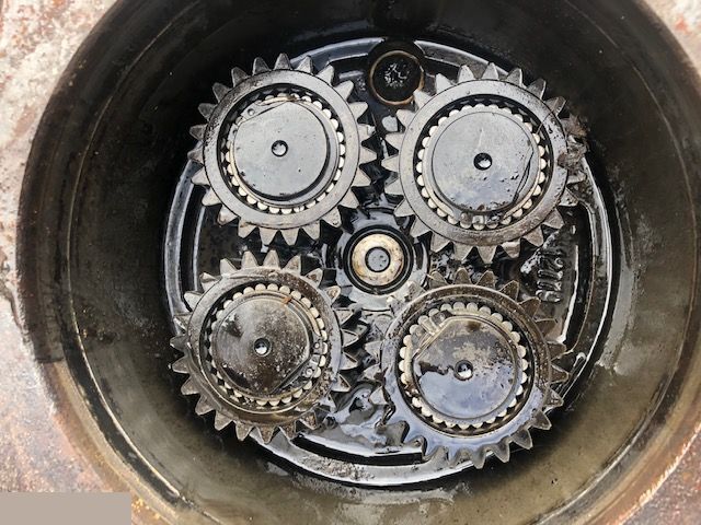 Caterpillar th360 - Dyferencjał - Diferentsiaalvarustus - Ehitusmasinad: pilt 1 Caterpillar th360 - Dyferencjał - Diferentsiaalvarustus - Ehitusmasinad: pilt 1