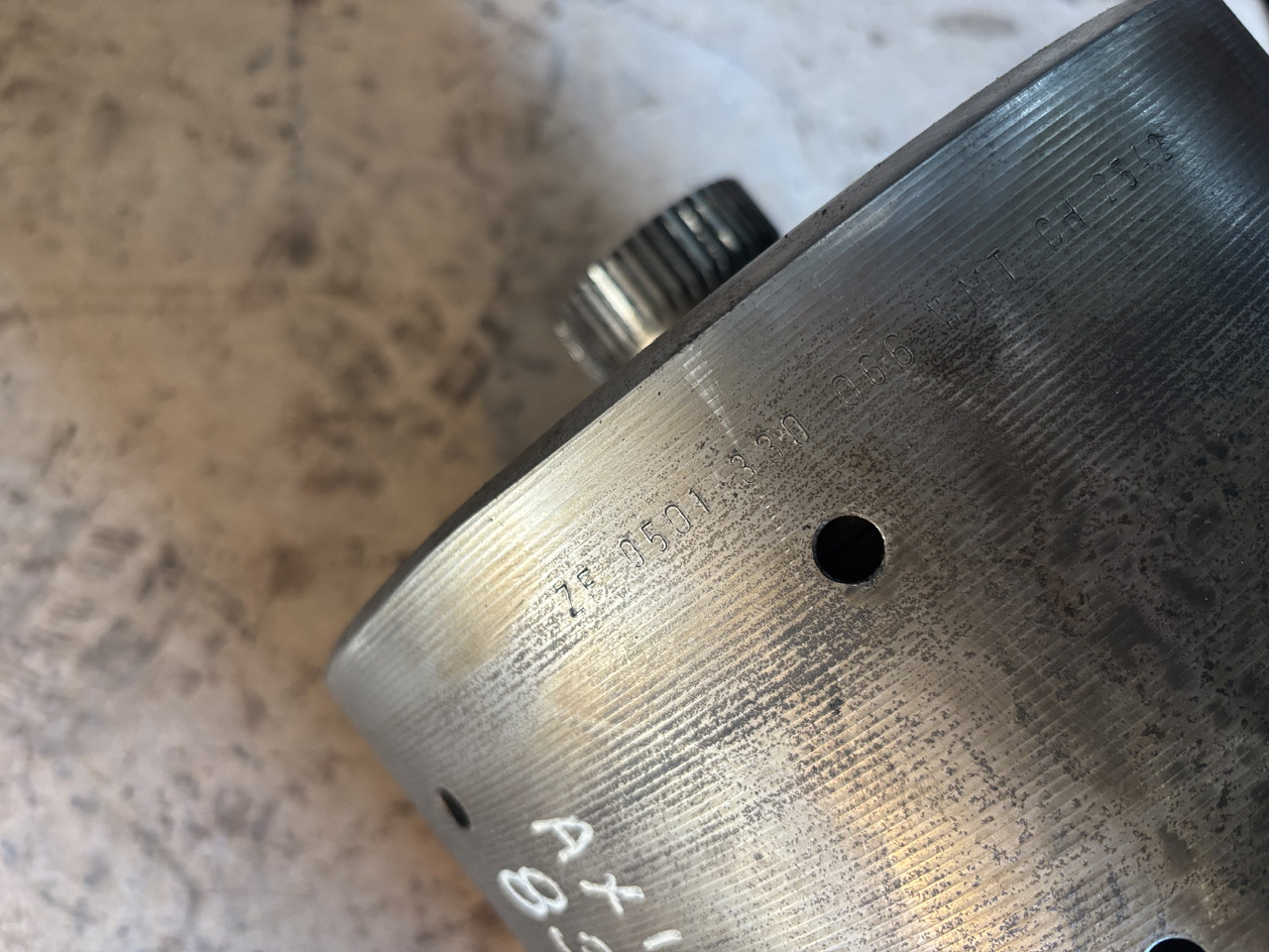 Claas AXION 830 CMATIC Dzwon Sprzęgła Koło Zębate 0011658030 0011658130 0011658230 - Sidur ja varuosad - Põllutööseade: pilt 4 Claas AXION 830 CMATIC Dzwon Sprzęgła Koło Zębate 0011658030 0011658130 0011658230 - Sidur ja varuosad - Põllutööseade: pilt 4