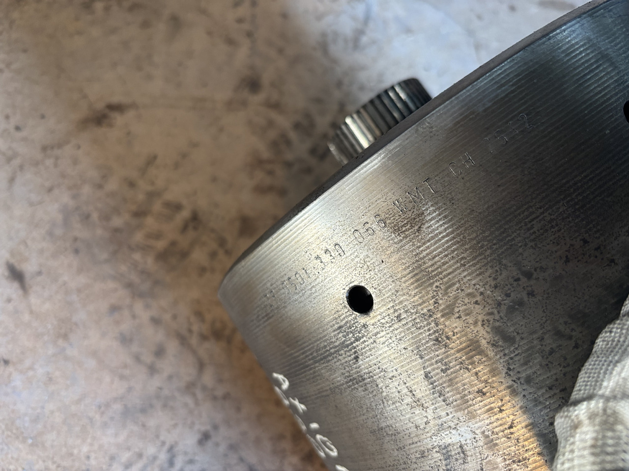 Claas AXION 830 CMATIC Dzwon Sprzęgła Koło Zębate 0011658030 0011658130 0011658230 - Sidur ja varuosad - Põllutööseade: pilt 5 Claas AXION 830 CMATIC Dzwon Sprzęgła Koło Zębate 0011658030 0011658130 0011658230 - Sidur ja varuosad - Põllutööseade: pilt 5