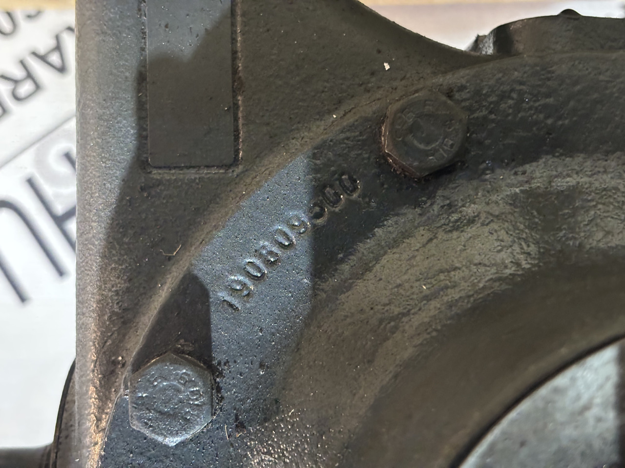 Claas Lexion 730 740 750 760 770 Przekładnia Kątowa Rotora Lewa 0006947122 00 0694 712 2 - Käigukast - Põllutööseade: pilt 4 Claas Lexion 730 740 750 760 770 Przekładnia Kątowa Rotora Lewa 0006947122 00 0694 712 2 - Käigukast - Põllutööseade: pilt 4