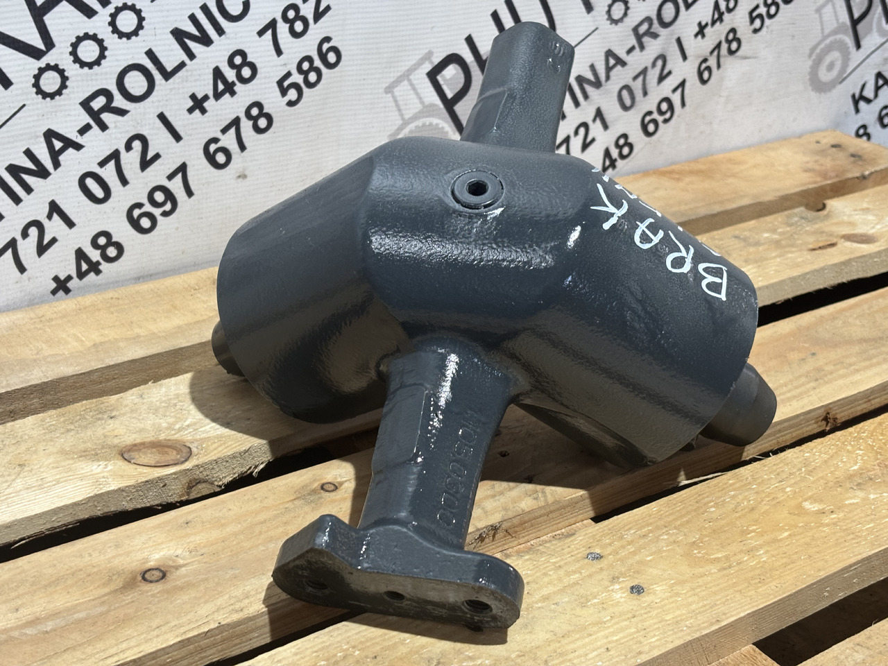 Claas Lexion 740750 760 770 Przekładnia Kątowa Rury Wysypu 0007555810 00 0755 581 0 - Käigukast - Põllutööseade: pilt 2 Claas Lexion 740750 760 770 Przekładnia Kątowa Rury Wysypu 0007555810 00 0755 581 0 - Käigukast - Põllutööseade: pilt 2