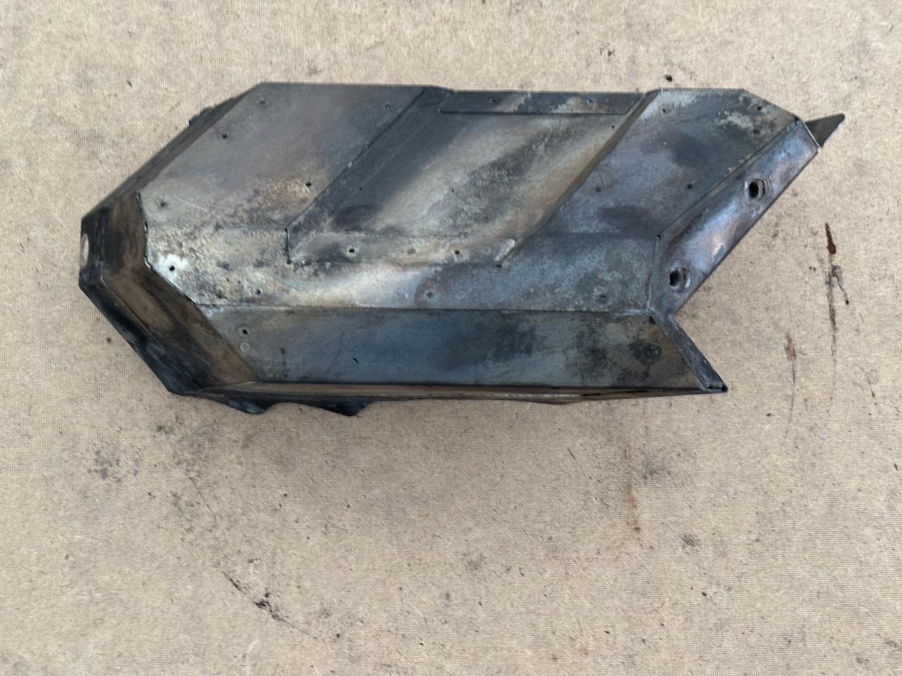 Claas Lexion 780 Izolacja Silnika Pokrywa Maska 00 0781 214 0 0007812140 - Kapotikaas - Kombain: pilt 2 Claas Lexion 780 Izolacja Silnika Pokrywa Maska 00 0781 214 0 0007812140 - Kapotikaas - Kombain: pilt 2