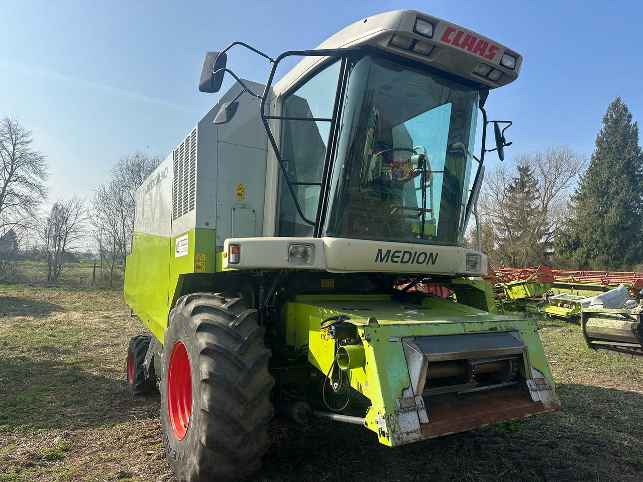 Claas Medion 310 z roku 2002. - Kombain: pilt 3 Claas Medion 310 z roku 2002. - Kombain: pilt 3