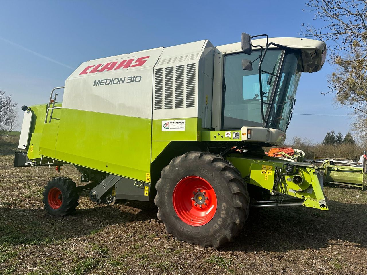 Claas Medion 310 z roku 2002. - Kombain: pilt 5 Claas Medion 310 z roku 2002. - Kombain: pilt 5